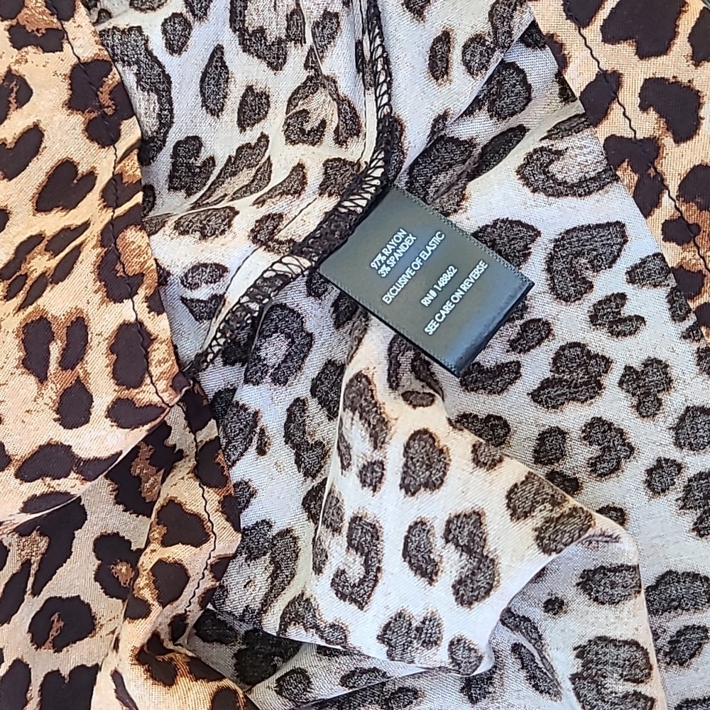 NWT Torrid Leopard Stretch Challis Skater Midi Dress Size 1x 14/16 - Picture 14 of 16